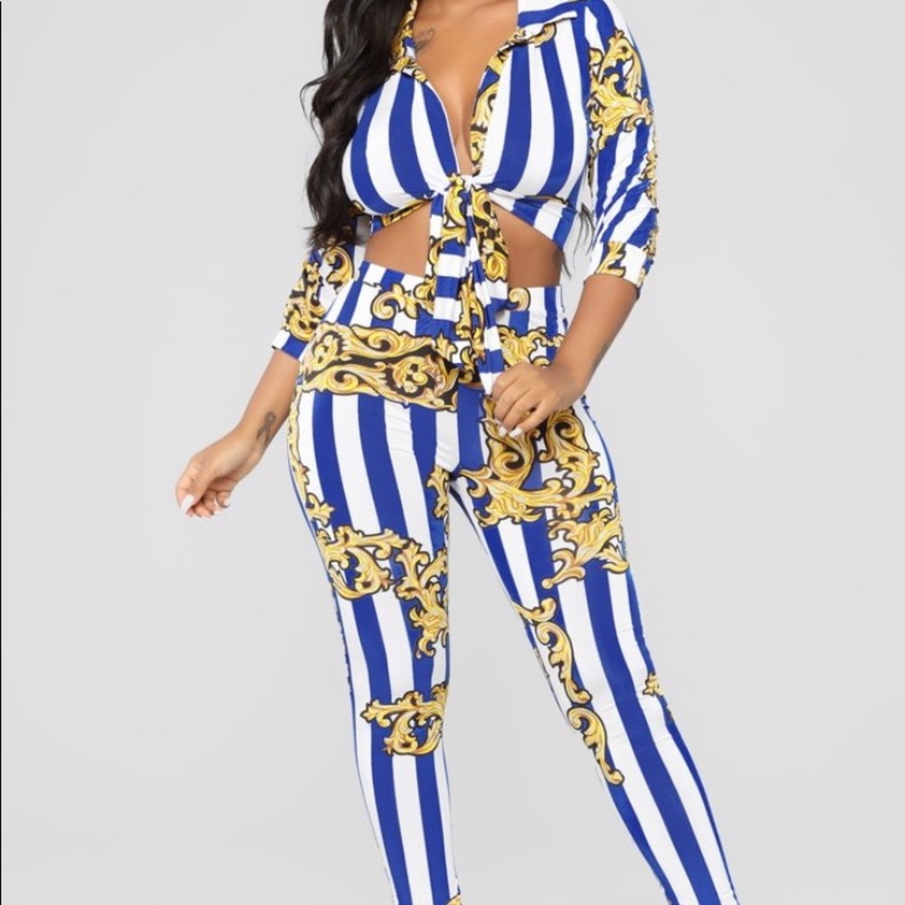 Fashion Nova 2 piece set